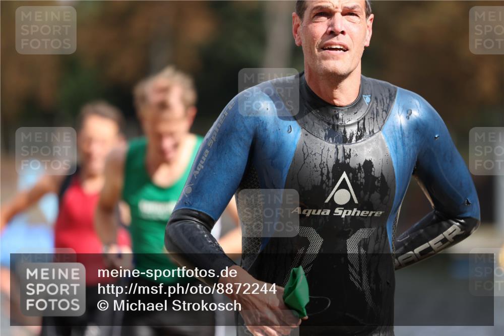 14.09.2025 - Stadtparktriathlon Michael Strokosch http://msf.ph/oto/8872244 14.09.2025 11:51:43 Schwimmen 1122, 1132, 1147, 1180, 1189 meine-sportfotos.de