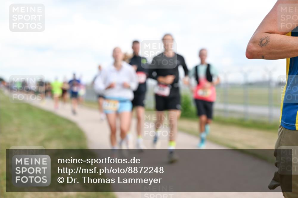 14.09.2025 - Airport Race Dr. Thomas Lammeyer http://msf.ph/oto/8872248 14.09.2025 12:16:54 Laufen  meine-sportfotos.de