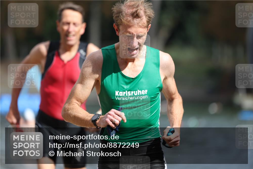 14.09.2025 - Stadtparktriathlon Michael Strokosch http://msf.ph/oto/8872249 14.09.2025 11:51:44 Schwimmen 1132, 1147, 1180, 1189 meine-sportfotos.de