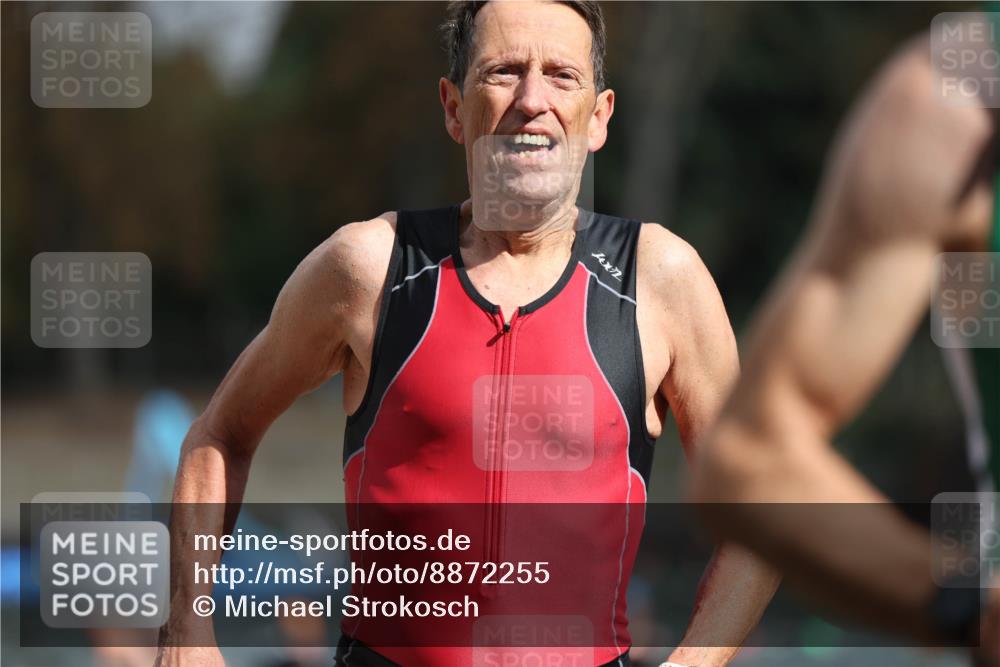 14.09.2025 - Stadtparktriathlon Michael Strokosch http://msf.ph/oto/8872255 14.09.2025 11:51:46 Schwimmen 1132, 1147, 1180, 1189 meine-sportfotos.de
