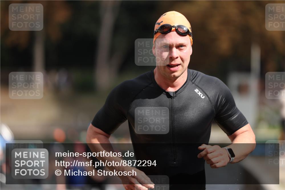 14.09.2025 - Stadtparktriathlon Michael Strokosch http://msf.ph/oto/8872294 14.09.2025 11:52:01 Schwimmen 1137, 1160, 1193 meine-sportfotos.de