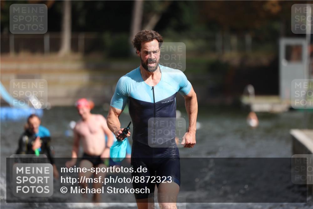 14.09.2025 - Stadtparktriathlon Michael Strokosch http://msf.ph/oto/8872323 14.09.2025 11:52:17 Schwimmen 1128, 1143, 1150, 1156, 1171, 1187, 1202, 1211 meine-sportfotos.de