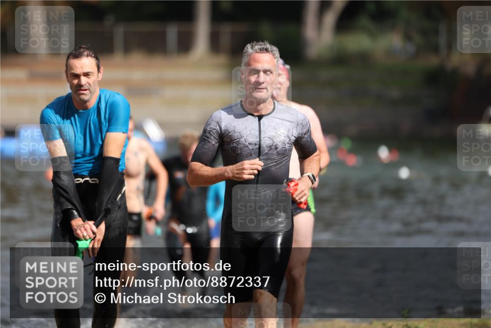 14.09.2025 - Stadtparktriathlon Michael Strokosch http://msf.ph/oto/8872337 14.09.2025 11:52:22 Schwimmen 1128, 1143, 1150, 1156, 1171, 1187, 1202, 1211 meine-sportfotos.de
