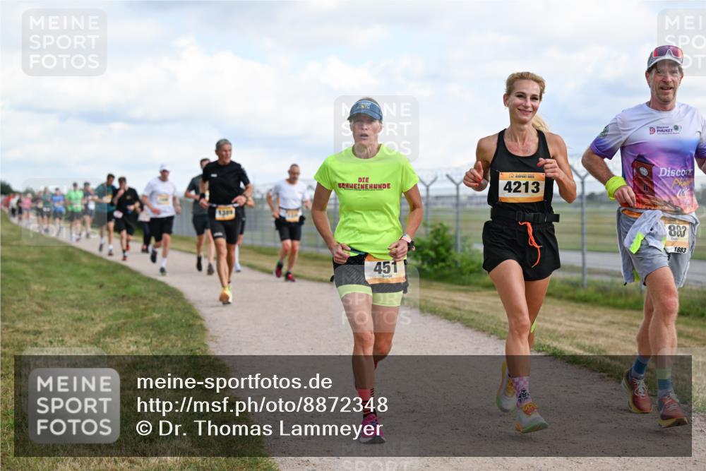 14.09.2025 - Airport Race Dr. Thomas Lammeyer http://msf.ph/oto/8872348 14.09.2025 12:17:01 Laufen 1309, 4213, 451, 883, 1883 meine-sportfotos.de