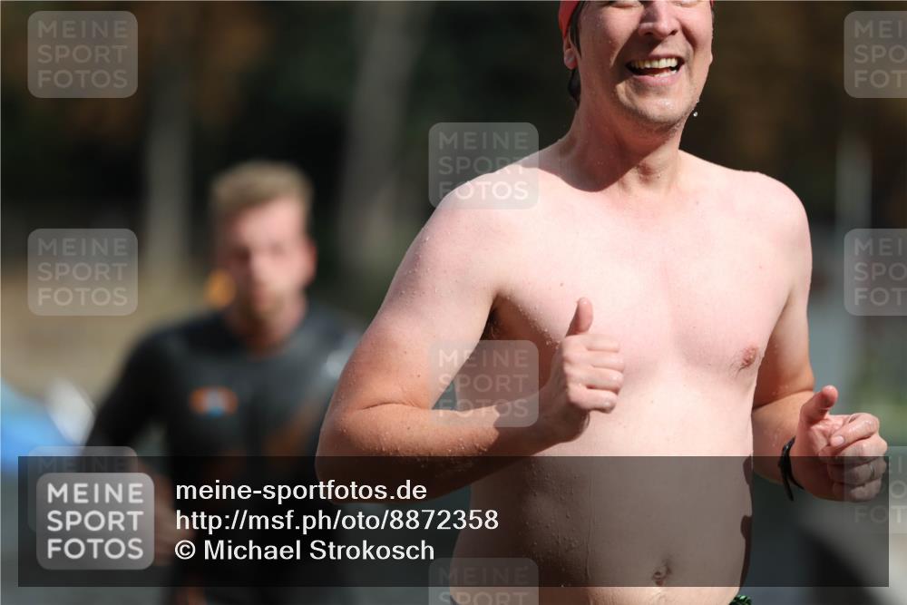 14.09.2025 - Stadtparktriathlon Michael Strokosch http://msf.ph/oto/8872358 14.09.2025 11:52:27 Schwimmen 1128, 1150, 1156, 1171, 1187, 1202 meine-sportfotos.de