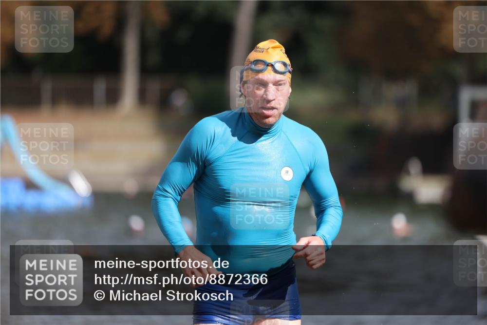 14.09.2025 - Stadtparktriathlon Michael Strokosch http://msf.ph/oto/8872366 14.09.2025 11:52:29 Schwimmen 1128, 1150, 1187, 1202 meine-sportfotos.de