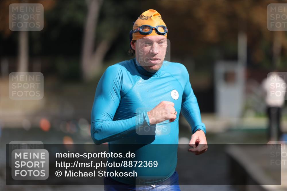 14.09.2025 - Stadtparktriathlon Michael Strokosch http://msf.ph/oto/8872369 14.09.2025 11:52:30 Schwimmen 1128, 1187, 1202 meine-sportfotos.de