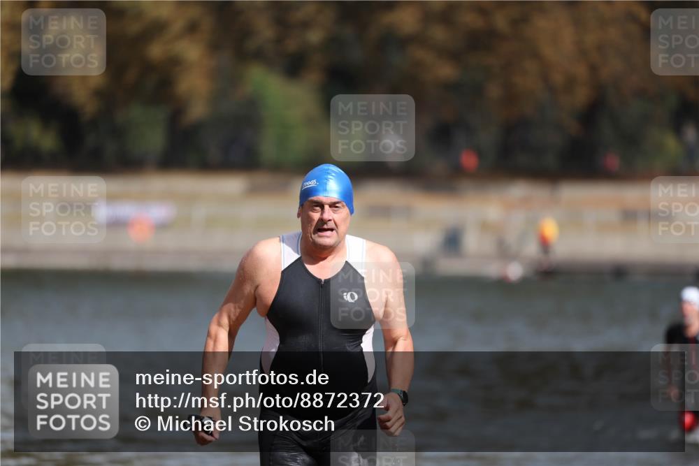 14.09.2025 - Stadtparktriathlon Michael Strokosch http://msf.ph/oto/8872372 14.09.2025 11:52:57 Schwimmen 1126, 1169 meine-sportfotos.de