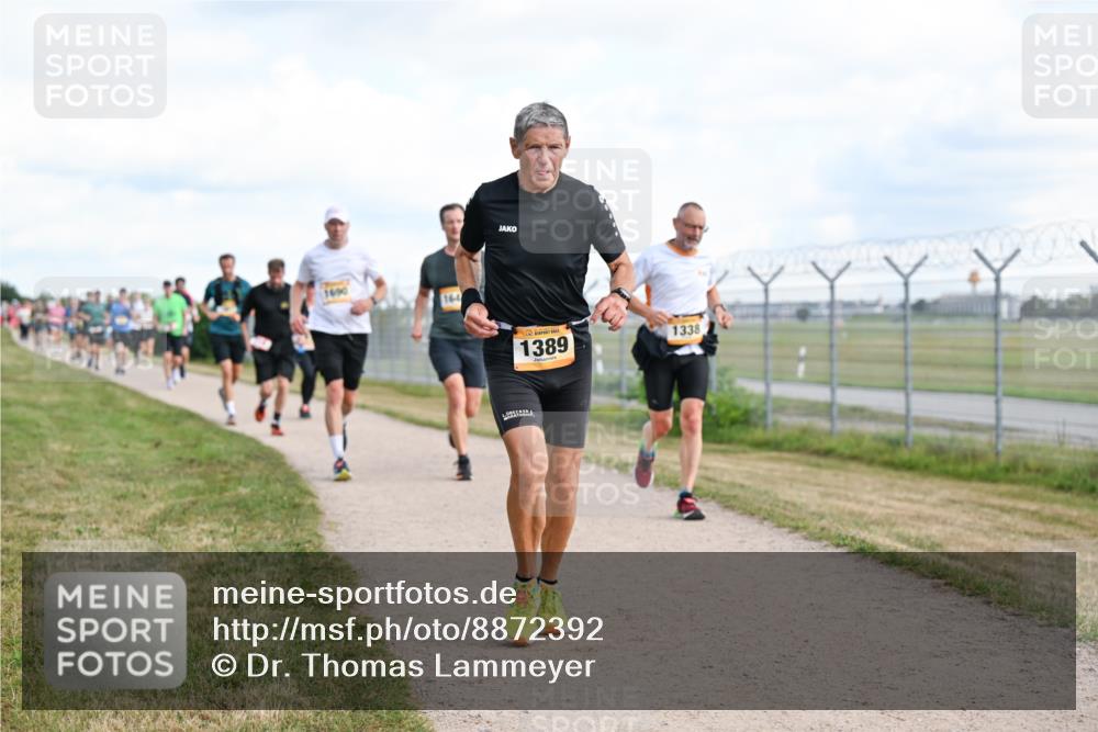 14.09.2025 - Airport Race Dr. Thomas Lammeyer http://msf.ph/oto/8872392 14.09.2025 12:17:03 Laufen 164, 1389, 1338 meine-sportfotos.de