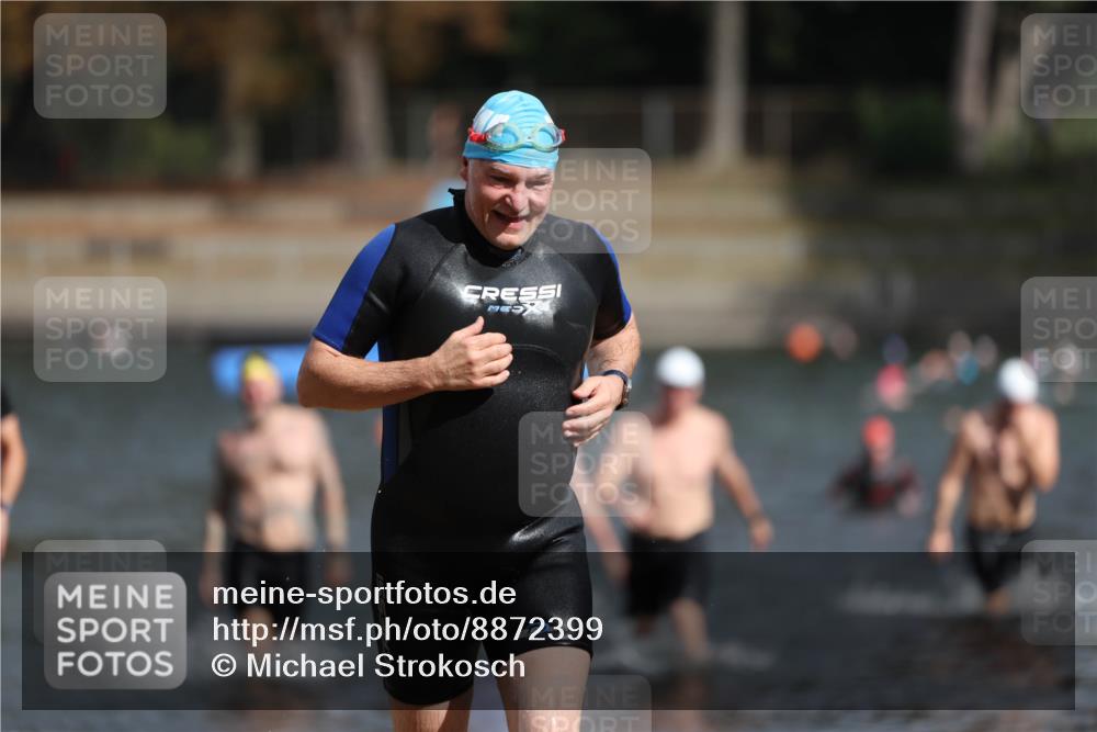 14.09.2025 - Stadtparktriathlon Michael Strokosch http://msf.ph/oto/8872399 14.09.2025 11:53:05 Schwimmen 1155, 1169, 1182, 1184, 1192, 1220 meine-sportfotos.de