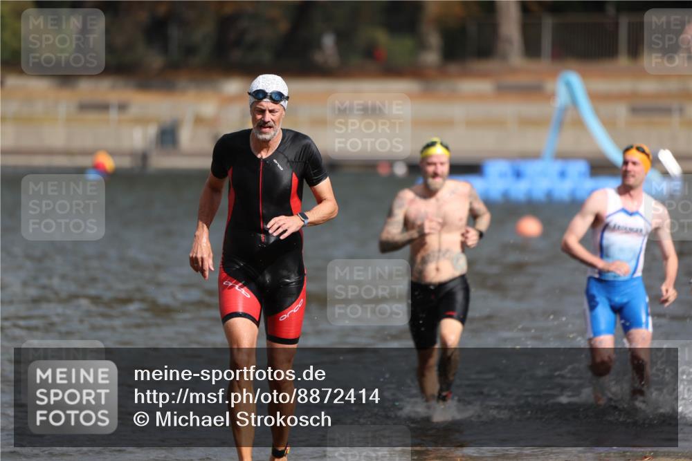 14.09.2025 - Stadtparktriathlon Michael Strokosch http://msf.ph/oto/8872414 14.09.2025 11:53:08 Schwimmen 1155, 1169, 1182, 1184, 1192, 1220 meine-sportfotos.de