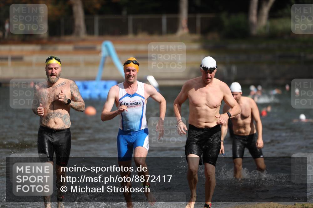 14.09.2025 - Stadtparktriathlon Michael Strokosch http://msf.ph/oto/8872417 14.09.2025 11:53:09 Schwimmen 1155, 1169, 1182, 1184, 1192, 1220 meine-sportfotos.de
