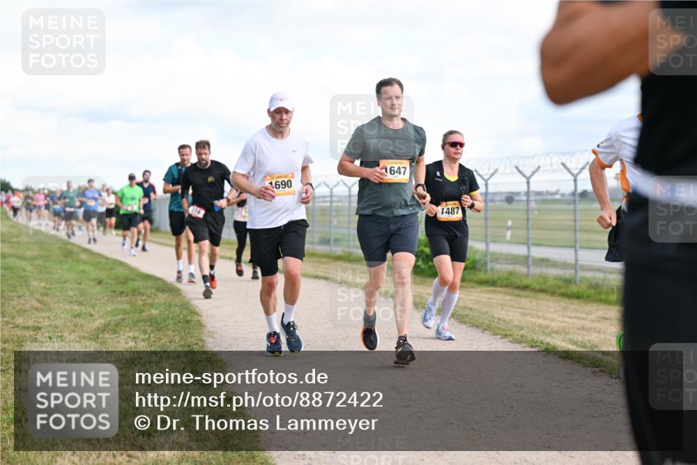 14.09.2025 - Airport Race Dr. Thomas Lammeyer http://msf.ph/oto/8872422 14.09.2025 12:17:05 Laufen 218, 1690, 647, 1487 meine-sportfotos.de