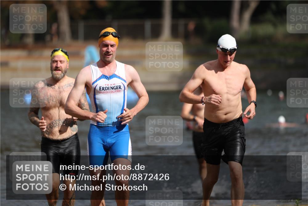 14.09.2025 - Stadtparktriathlon Michael Strokosch http://msf.ph/oto/8872426 14.09.2025 11:53:11 Schwimmen 1155, 1182, 1184, 1192, 1220 meine-sportfotos.de
