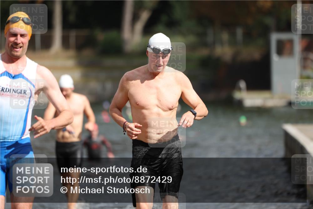 14.09.2025 - Stadtparktriathlon Michael Strokosch http://msf.ph/oto/8872429 14.09.2025 11:53:11 Schwimmen 1155, 1182, 1184, 1192, 1220 meine-sportfotos.de