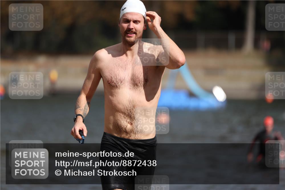 14.09.2025 - Stadtparktriathlon Michael Strokosch http://msf.ph/oto/8872438 14.09.2025 11:53:16 Schwimmen 1182, 1184, 1192, 1220 meine-sportfotos.de