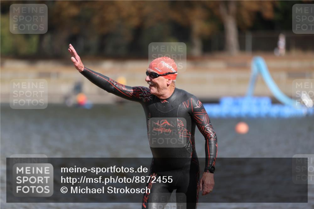 14.09.2025 - Stadtparktriathlon Michael Strokosch http://msf.ph/oto/8872455 14.09.2025 11:53:34 Schwimmen 1157, 1175, 1213 meine-sportfotos.de