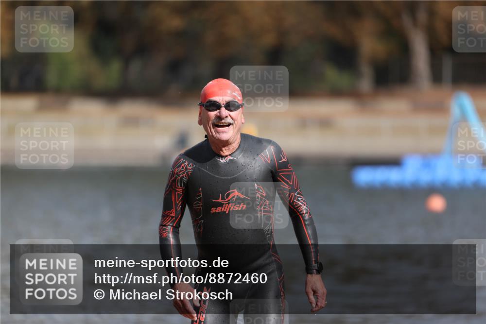 14.09.2025 - Stadtparktriathlon Michael Strokosch http://msf.ph/oto/8872460 14.09.2025 11:53:34 Schwimmen 1157, 1175, 1213 meine-sportfotos.de
