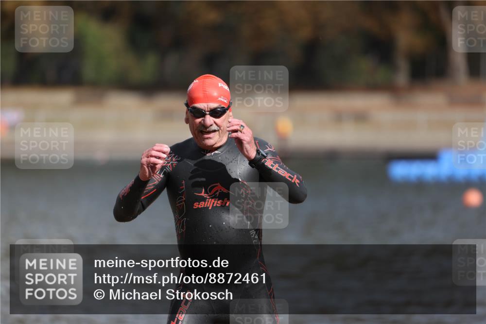 14.09.2025 - Stadtparktriathlon Michael Strokosch http://msf.ph/oto/8872461 14.09.2025 11:53:35 Schwimmen 1157, 1175, 1213 meine-sportfotos.de