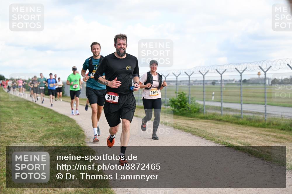 14.09.2025 - Airport Race Dr. Thomas Lammeyer http://msf.ph/oto/8872465 14.09.2025 12:17:08 Laufen 218, 1615, 1 meine-sportfotos.de