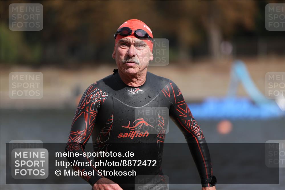 14.09.2025 - Stadtparktriathlon Michael Strokosch http://msf.ph/oto/8872472 14.09.2025 11:53:37 Schwimmen 1157, 1175, 1213 meine-sportfotos.de
