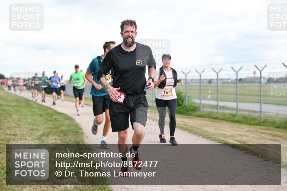 14.09.2025 - Airport Race Dr. Thomas Lammeyer http://msf.ph/oto/8872477 14.09.2025 12:17:08 Laufen 97, 1615 meine-sportfotos.de