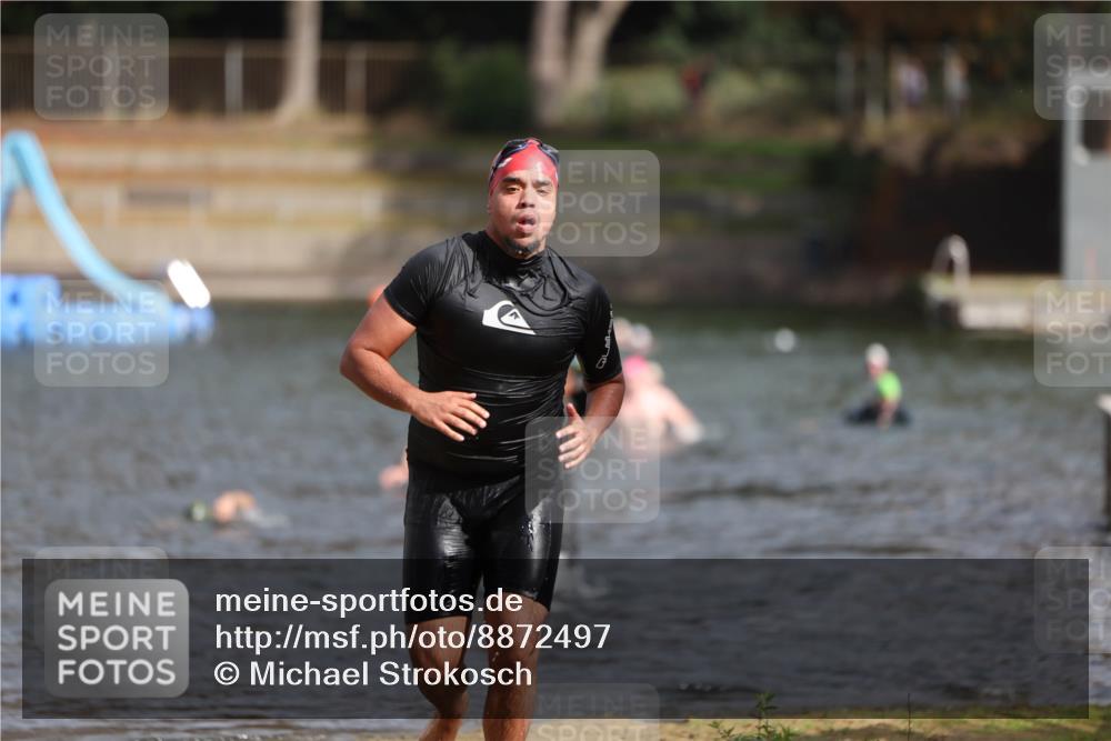 14.09.2025 - Stadtparktriathlon Michael Strokosch http://msf.ph/oto/8872497 14.09.2025 11:53:44 Schwimmen 1157 meine-sportfotos.de