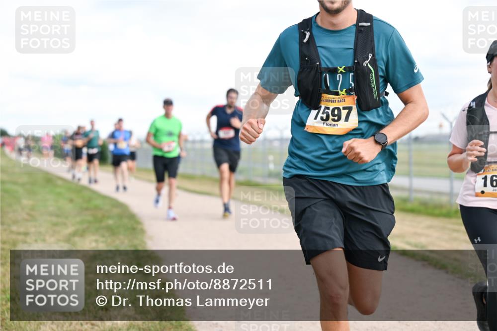 14.09.2025 - Airport Race Dr. Thomas Lammeyer http://msf.ph/oto/8872511 14.09.2025 12:17:10 Laufen 7597, 16 meine-sportfotos.de