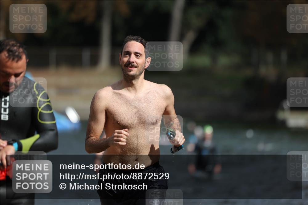 14.09.2025 - Stadtparktriathlon Michael Strokosch http://msf.ph/oto/8872529 14.09.2025 11:54:00 Schwimmen 1141, 1149, 1152, 1218 meine-sportfotos.de