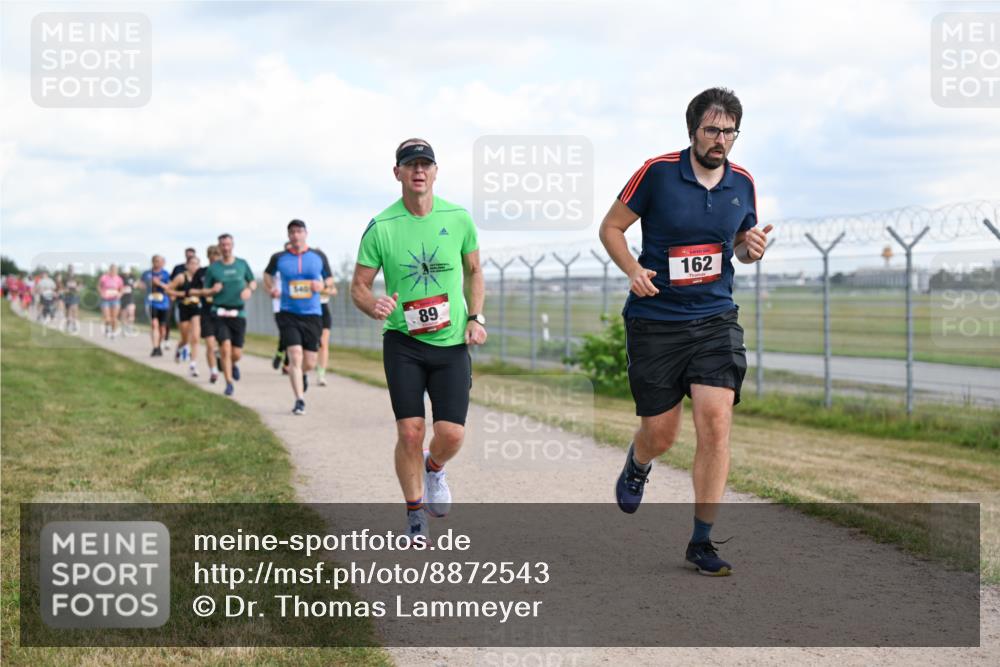 14.09.2025 - Airport Race Dr. Thomas Lammeyer http://msf.ph/oto/8872543 14.09.2025 12:17:12 Laufen 162, 89 meine-sportfotos.de