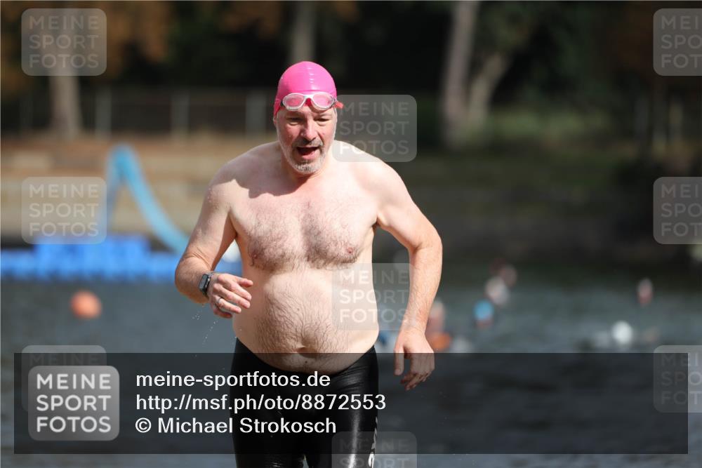 14.09.2025 - Stadtparktriathlon Michael Strokosch http://msf.ph/oto/8872553 14.09.2025 11:54:08 Schwimmen 1149, 1152, 1200 meine-sportfotos.de