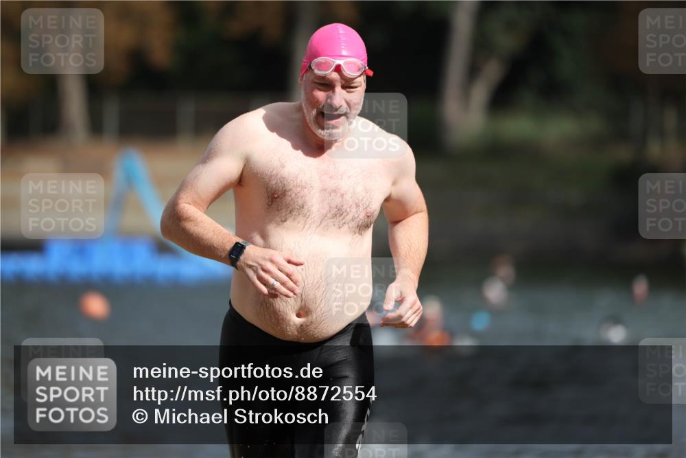 14.09.2025 - Stadtparktriathlon Michael Strokosch http://msf.ph/oto/8872554 14.09.2025 11:54:09 Schwimmen 1149, 1152, 1200 meine-sportfotos.de