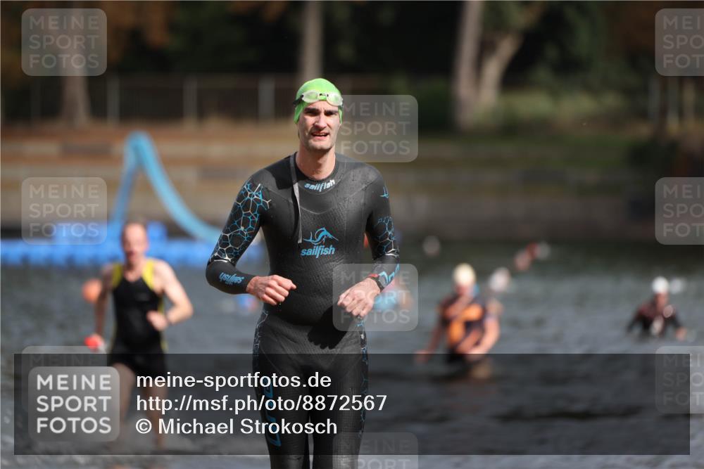 14.09.2025 - Stadtparktriathlon Michael Strokosch http://msf.ph/oto/8872567 14.09.2025 11:54:16 Schwimmen 1176, 1200 meine-sportfotos.de