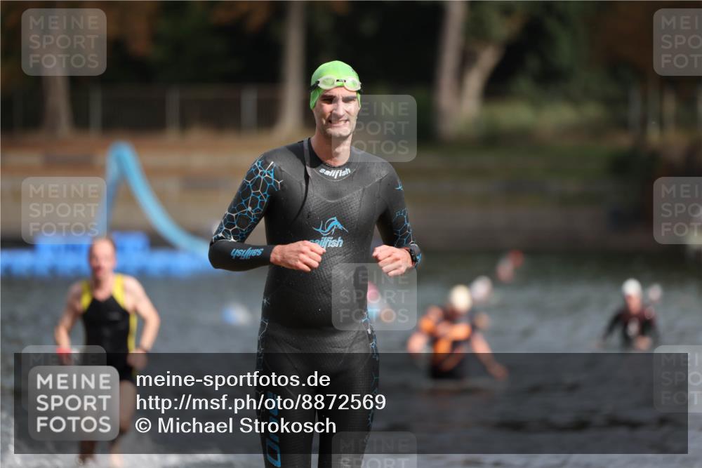 14.09.2025 - Stadtparktriathlon Michael Strokosch http://msf.ph/oto/8872569 14.09.2025 11:54:16 Schwimmen 1176, 1200 meine-sportfotos.de
