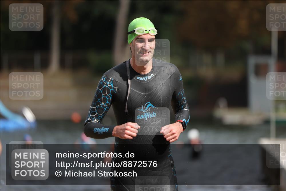 14.09.2025 - Stadtparktriathlon Michael Strokosch http://msf.ph/oto/8872576 14.09.2025 11:54:17 Schwimmen 1176, 1200 meine-sportfotos.de