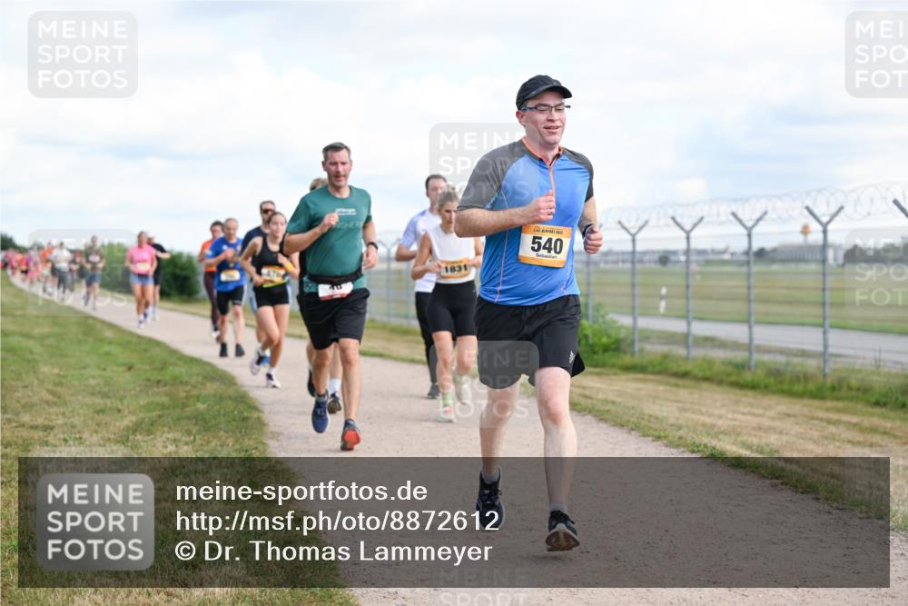14.09.2025 - Airport Race Dr. Thomas Lammeyer http://msf.ph/oto/8872612 14.09.2025 12:17:16 Laufen 1831, 540 meine-sportfotos.de