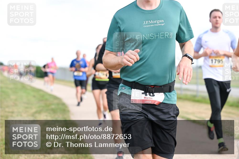 14.09.2025 - Airport Race Dr. Thomas Lammeyer http://msf.ph/oto/8872653 14.09.2025 12:17:19 Laufen 2, 1795 meine-sportfotos.de