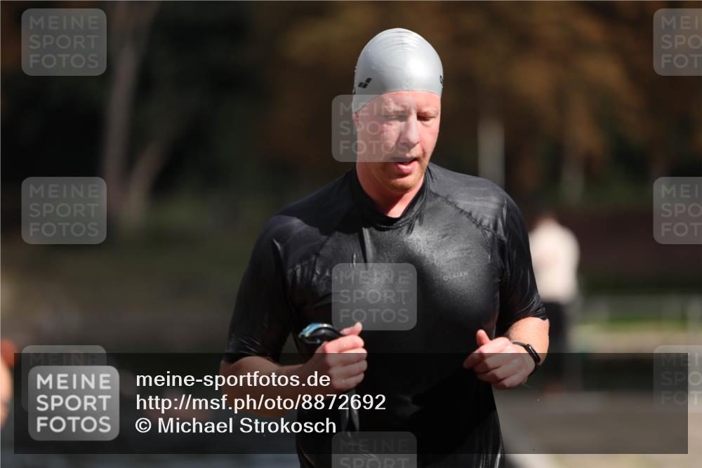 14.09.2025 - Stadtparktriathlon Michael Strokosch http://msf.ph/oto/8872692 14.09.2025 11:55:17 Schwimmen 1148, 1204 meine-sportfotos.de