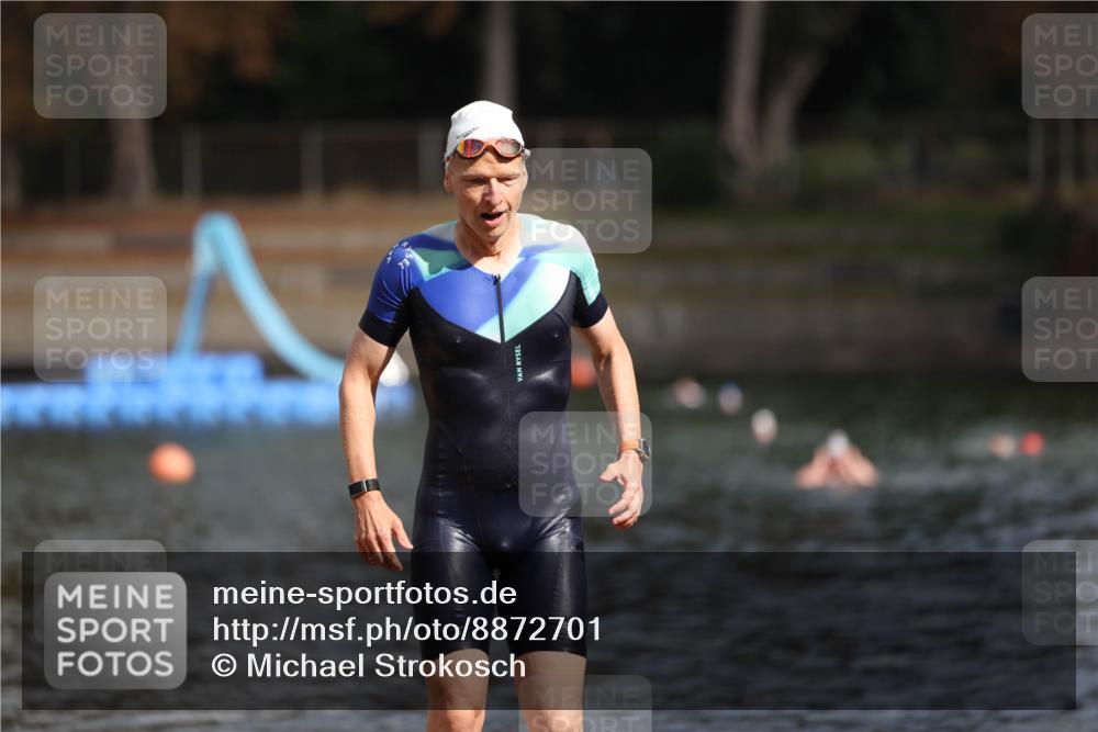 14.09.2025 - Stadtparktriathlon Michael Strokosch http://msf.ph/oto/8872701 14.09.2025 11:55:19 Schwimmen 1148, 1204 meine-sportfotos.de