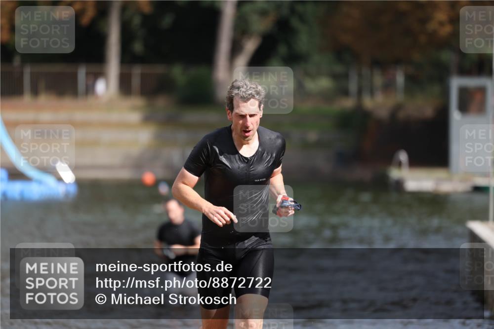 14.09.2025 - Stadtparktriathlon Michael Strokosch http://msf.ph/oto/8872722 14.09.2025 11:56:19 Schwimmen 1134, 1183 meine-sportfotos.de