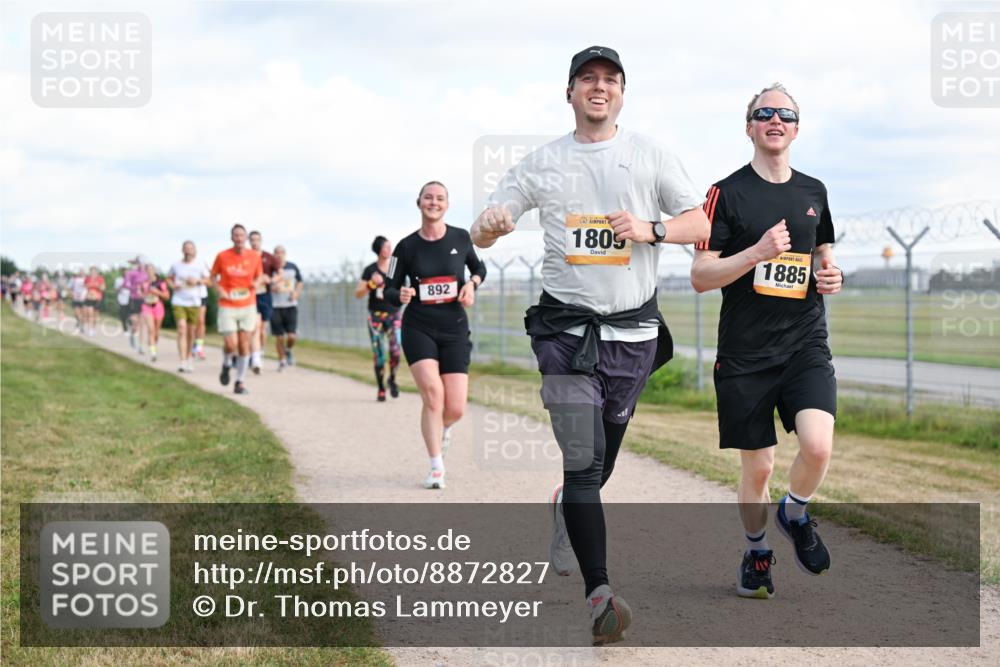 14.09.2025 - Airport Race Dr. Thomas Lammeyer http://msf.ph/oto/8872827 14.09.2025 12:17:31 Laufen 892, 1809, 1885 meine-sportfotos.de