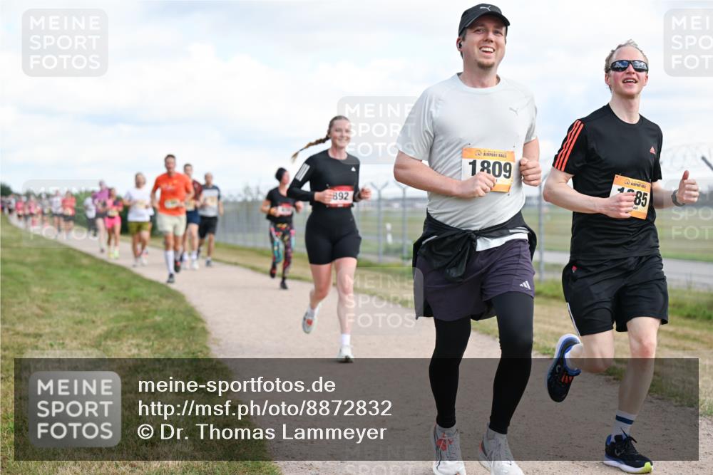 14.09.2025 - Airport Race Dr. Thomas Lammeyer http://msf.ph/oto/8872832 14.09.2025 12:17:32 Laufen 892, 1809, 85 meine-sportfotos.de