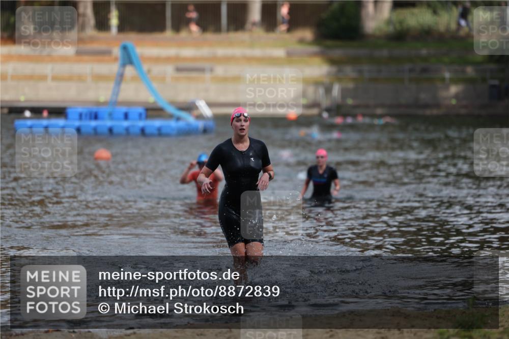 14.09.2025 - Stadtparktriathlon Michael Strokosch http://msf.ph/oto/8872839 14.09.2025 12:09:33 Schwimmen 1294 meine-sportfotos.de