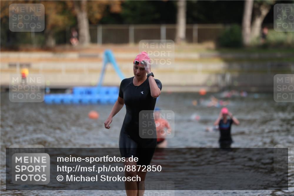 14.09.2025 - Stadtparktriathlon Michael Strokosch http://msf.ph/oto/8872850 14.09.2025 12:09:35 Schwimmen 1294 meine-sportfotos.de