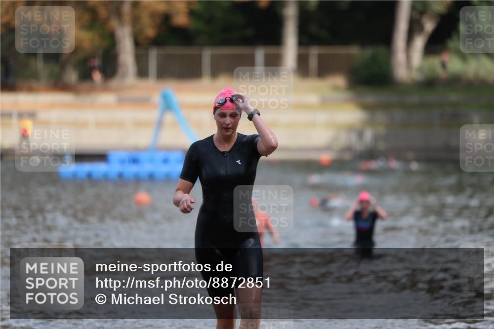14.09.2025 - Stadtparktriathlon Michael Strokosch http://msf.ph/oto/8872851 14.09.2025 12:09:36 Schwimmen 1294 meine-sportfotos.de