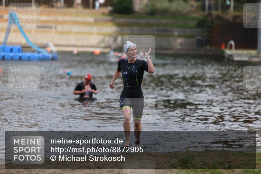 14.09.2025 - Stadtparktriathlon Michael Strokosch http://msf.ph/oto/8872905 14.09.2025 12:09:59 Schwimmen 1292 meine-sportfotos.de