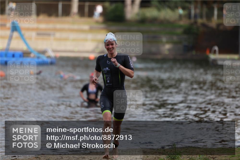 14.09.2025 - Stadtparktriathlon Michael Strokosch http://msf.ph/oto/8872913 14.09.2025 12:10:00 Schwimmen 1292 meine-sportfotos.de