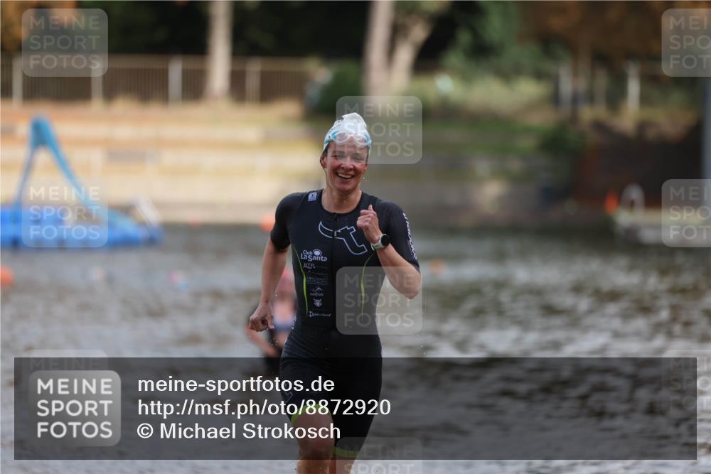 14.09.2025 - Stadtparktriathlon Michael Strokosch http://msf.ph/oto/8872920 14.09.2025 12:10:02 Schwimmen 1292 meine-sportfotos.de