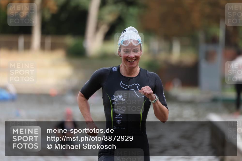 14.09.2025 - Stadtparktriathlon Michael Strokosch http://msf.ph/oto/8872929 14.09.2025 12:10:03 Schwimmen 1292 meine-sportfotos.de