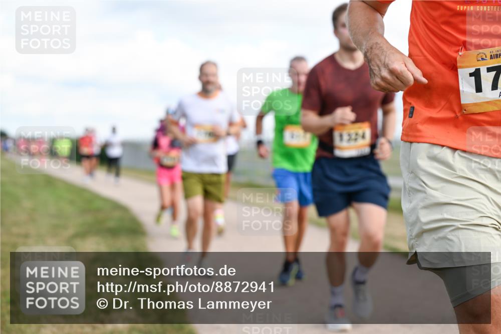 14.09.2025 - Airport Race Dr. Thomas Lammeyer http://msf.ph/oto/8872941 14.09.2025 12:17:38 Laufen 1324, 42, 17 meine-sportfotos.de